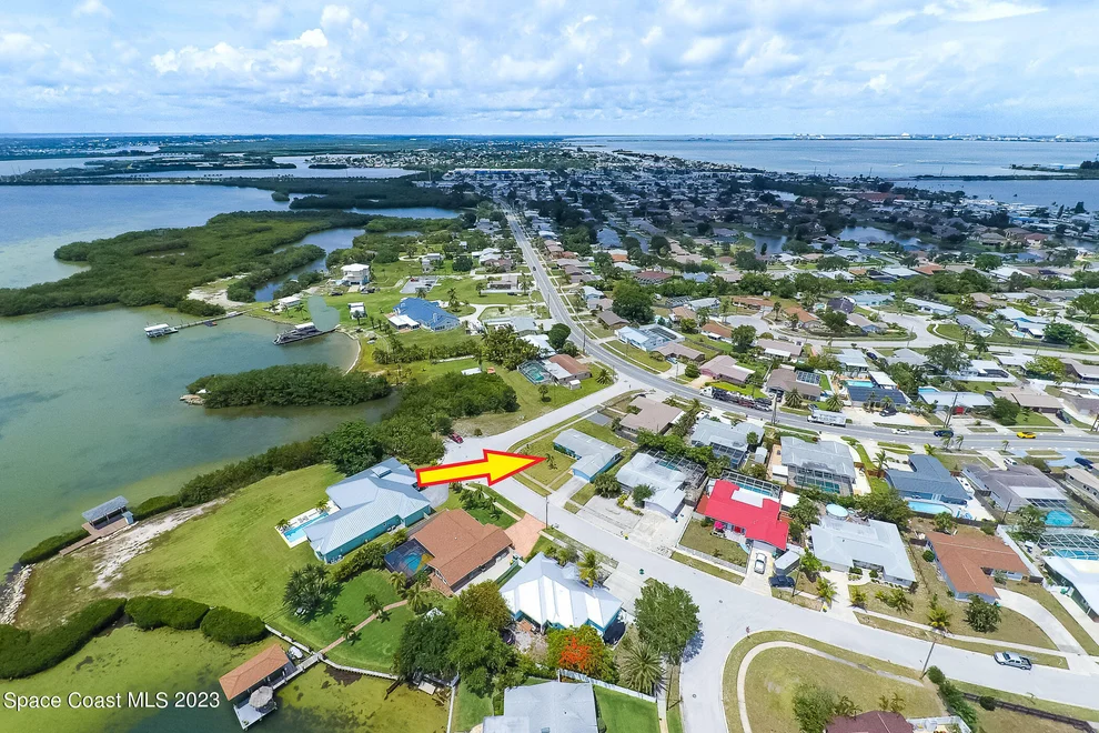 Unit for sale at 460 Gateway Drive, Merritt Island, FL 32952