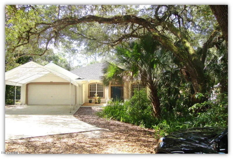 Unit for sale at 657 N Wildwood Lane, Melbourne Village, FL 32904