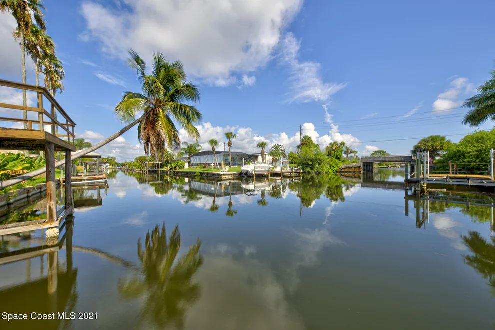 Unit for sale at 350 Riverside Avenue, Merritt Island, FL 32953