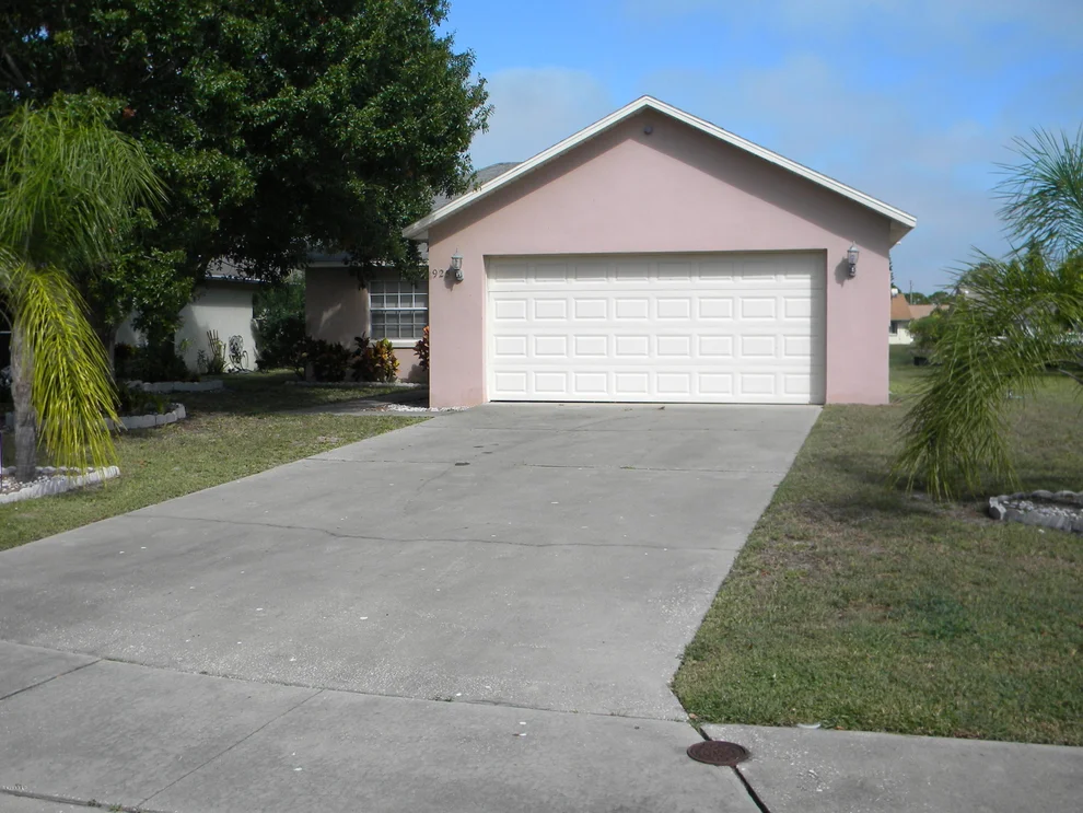 Unit for sale at 925 Bimini Avenue, Melbourne, FL 32901