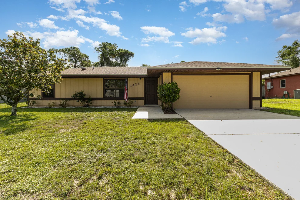 Unit for sale at 1425 Wacker Avenue SE, Palm Bay, FL 32909