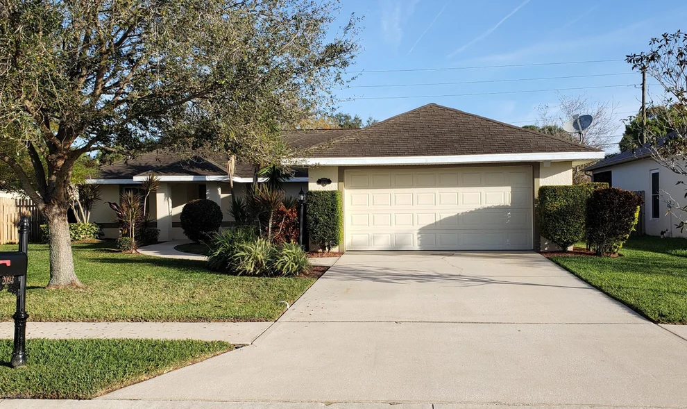 Unit for sale at 2093 Woodfield Circle, West Melbourne, FL 32904