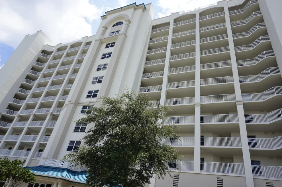 Unit for sale at 7 Indian River Avenue, Titusville, FL 32796