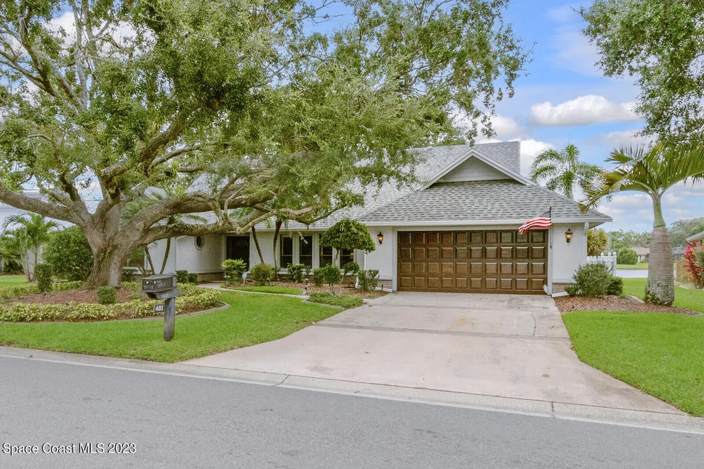 Unit for sale at 401 Crystal Lake Drive, Melbourne, FL 32940