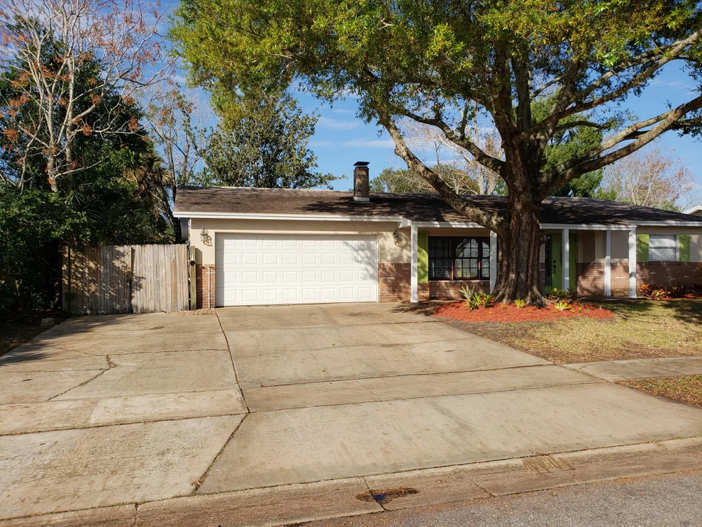 Unit for sale at 2556 Chesterfield Court, Titusville, FL 32780
