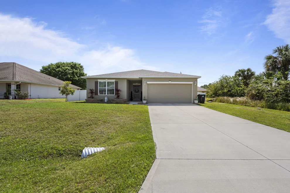 Unit for sale at 526 Gancedo Street SW, Palm Bay, FL 32908