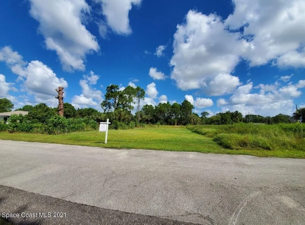 Unit for sale at 761 Altamira Street NW, Palm Bay, FL 32907