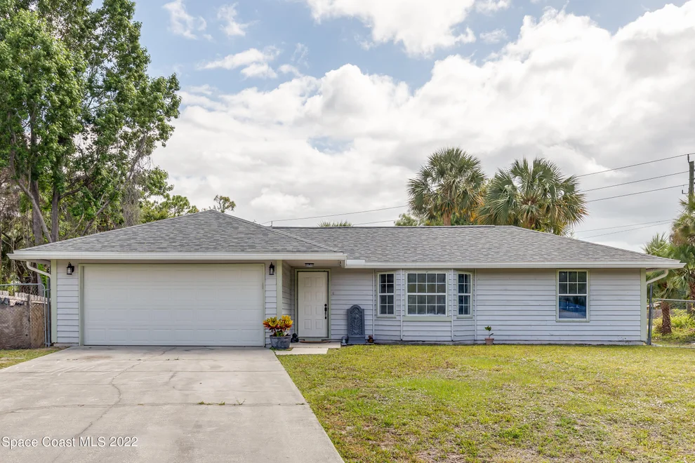 Unit for sale at 107 Whirl Street SW, Palm Bay, FL 32908