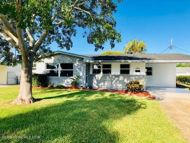 Unit for sale at 696 Teak Drive, Melbourne, FL 32935