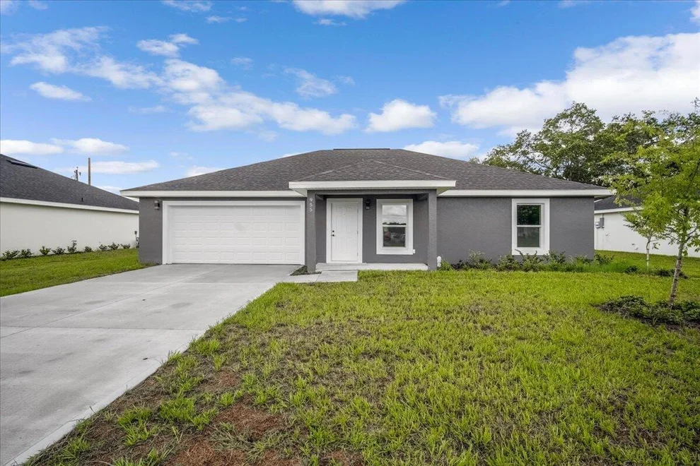 Unit for sale at 955 N North  Singleton, Titusville, FL 32796