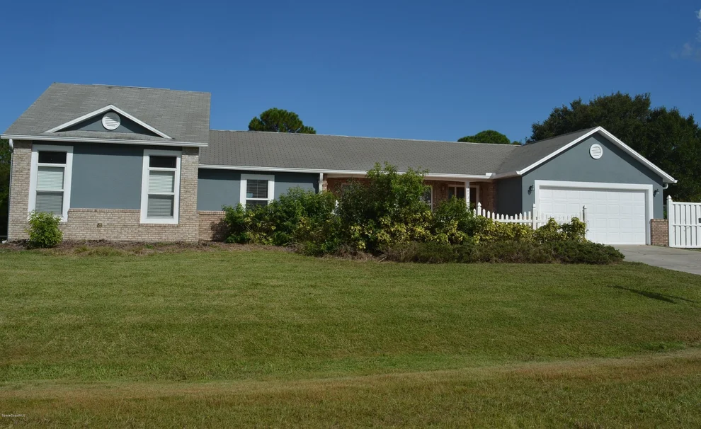 Unit for sale at 3973 Man O War Lane, Malabar, FL 32950