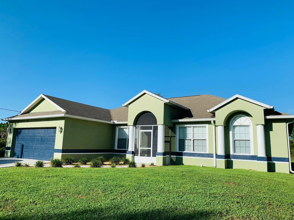 Unit for sale at 2836 Fitzpatrick Avenue SW, Palm Bay, FL 32908