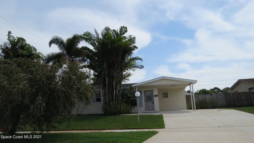 Unit for sale at 1677 Dodge Circle N, Melbourne, FL 32935