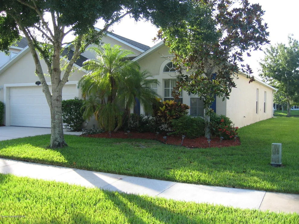 Unit for sale at 107 Morgan Circle, Sebastian, FL 32958