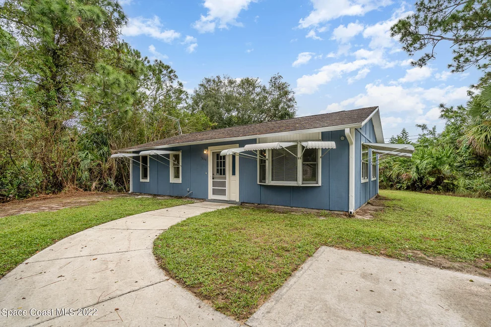 Unit for sale at 7866 95th Court, Vero Beach, FL 32967