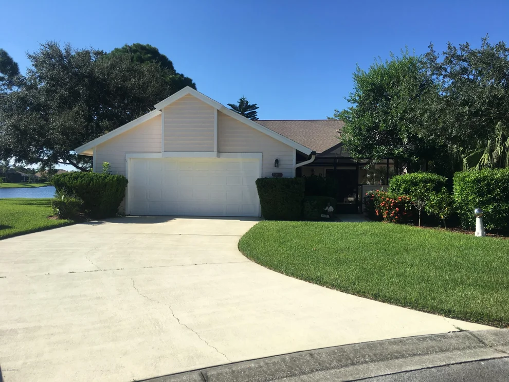 Unit for sale at 910 Ridge Lake Drive, Melbourne, FL 32940