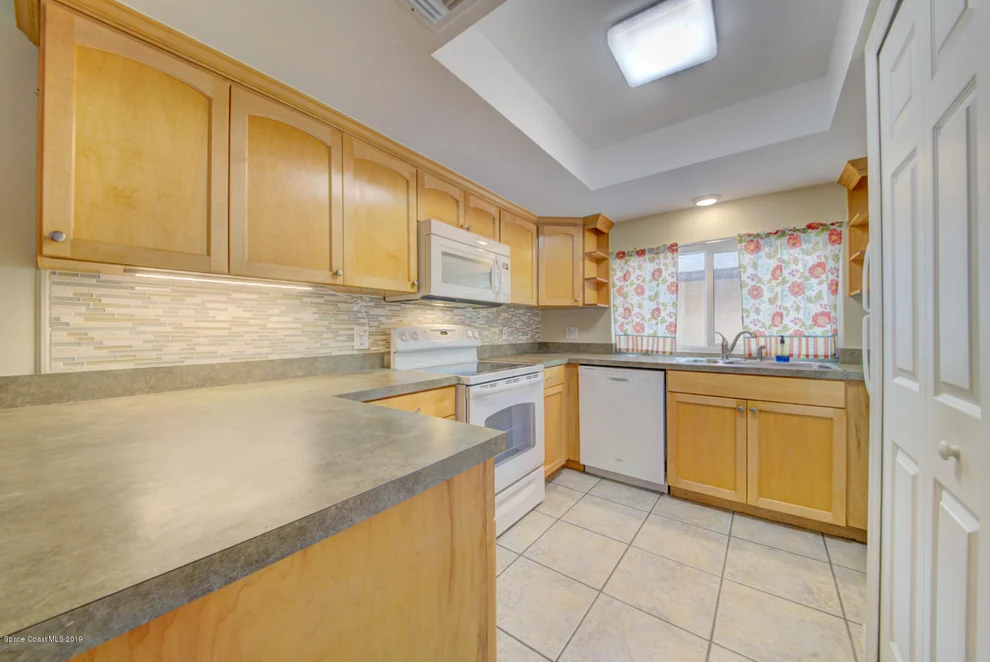 Unit for sale at 566 S Atlantic Avenue, Cocoa Beach, FL 32931