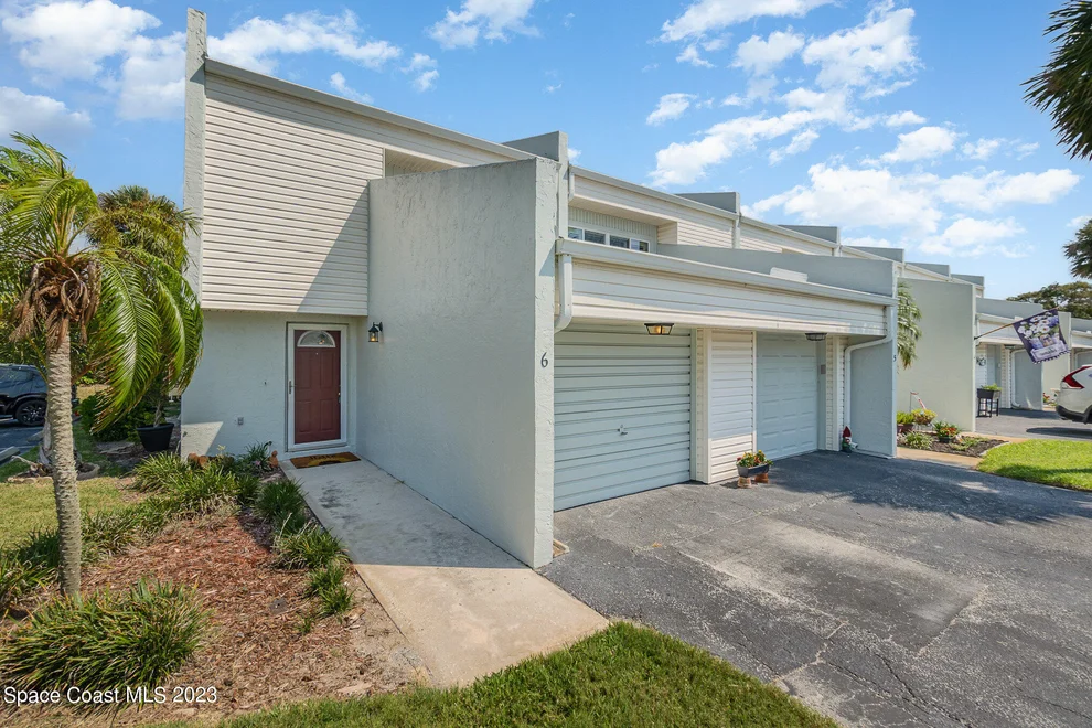 Unit for sale at 800 Poinsetta Drive, Indian Harbour Beach, FL 32937