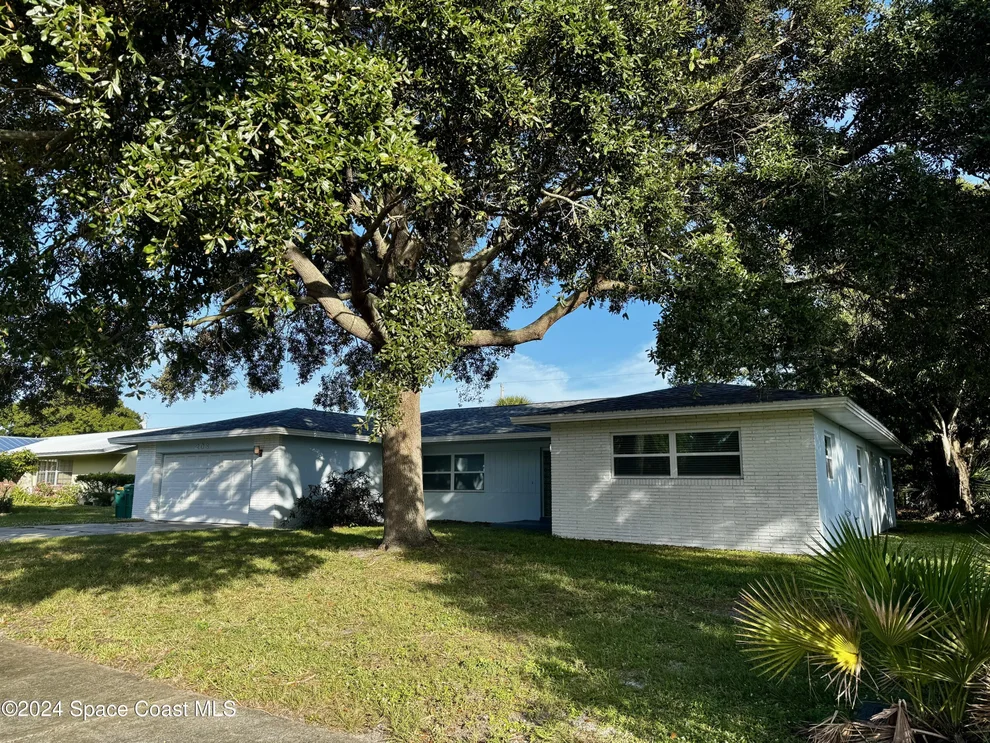 Unit for sale at 208 Cartier Avenue, Melbourne, FL 32901