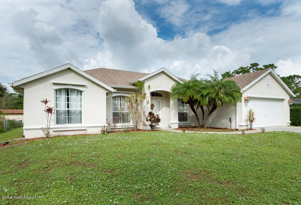 Unit for sale at 270 Edgevale Road SE, Palm Bay, FL 32909