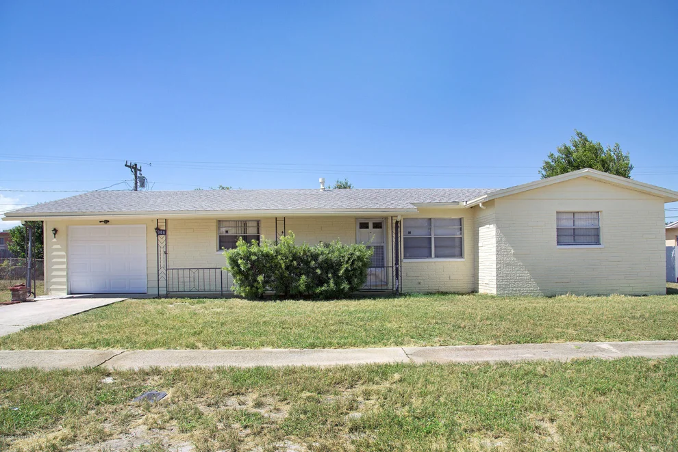 Unit for sale at 906 Bristol Drive, Cocoa, FL 32922