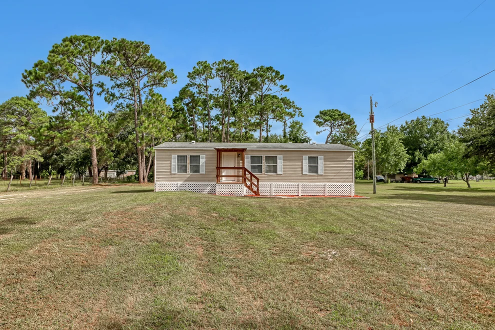 Unit for sale at 4940 Harrison Road, Mims, FL 32754