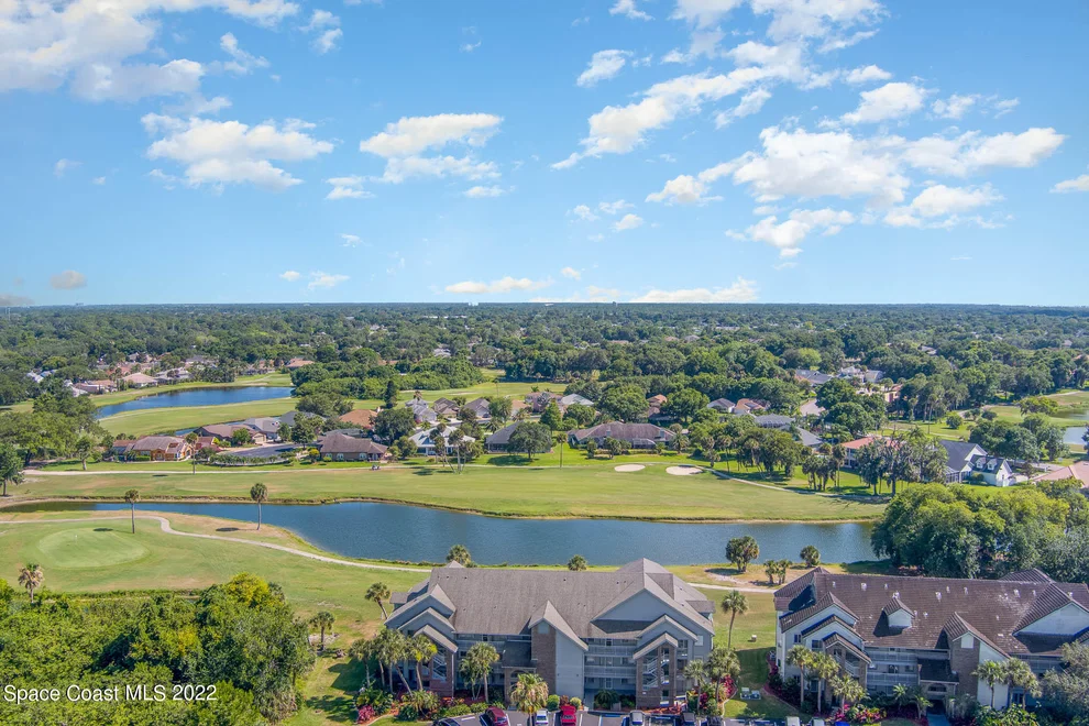Unit for sale at 565 Shadow Wood Lane, Titusville, FL 32780