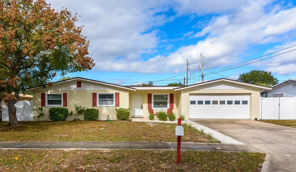 Unit for sale at 4280 Carlysle Avenue, Titusville, FL 32780