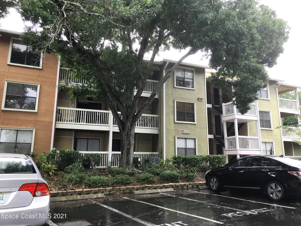 Unit for sale at 225 S Tropical, Merritt Island, FL 32952