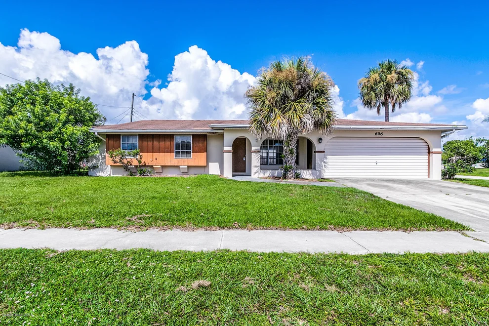 Unit for sale at 696 Abeto Street NE, Palm Bay, FL 32905