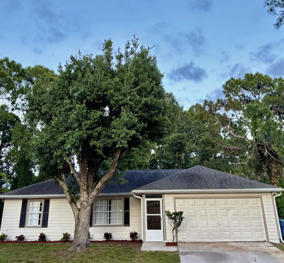 Unit for sale at 1569 Seeley Circle NW, Palm Bay, FL 32907