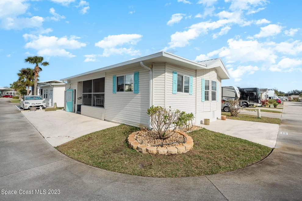Unit for sale at 3000 Frontier Drive, Titusville, FL 32796