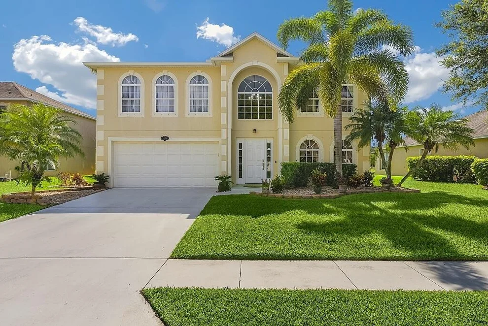 Unit for sale at 5954 Ridge Lake Circle, Vero Beach, FL 32967