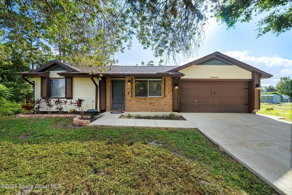 Unit for sale at 1271 Stadt Road NW, Palm Bay, FL 32907