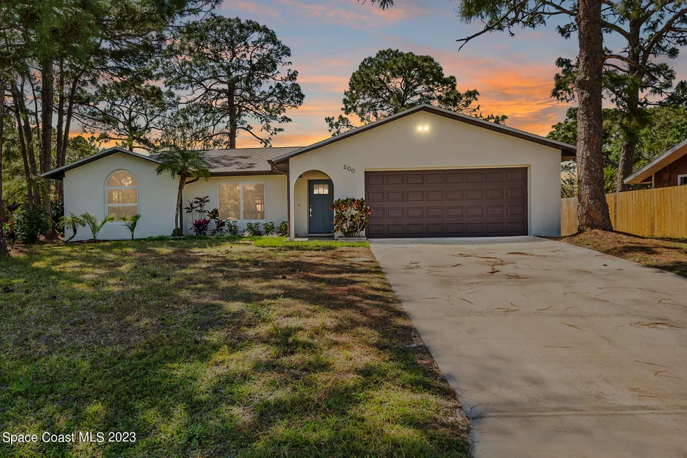 Unit for sale at 200 Treu NW, Palm Bay, FL 32907