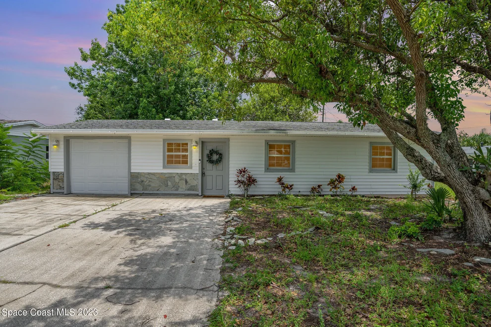 Unit for sale at 4353 Sherwood Boulevard, Melbourne, FL 32935