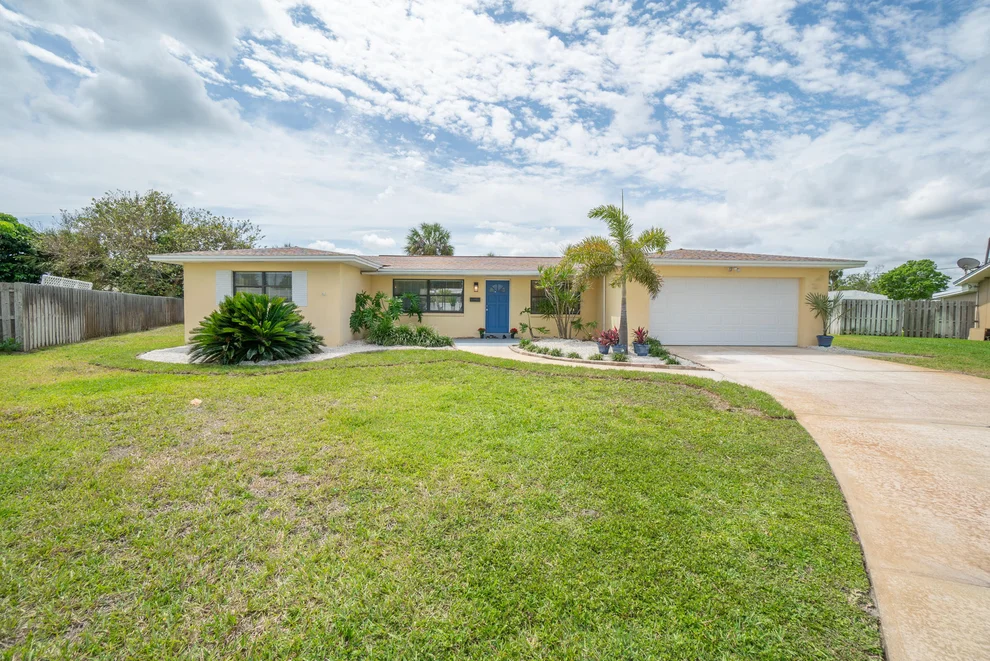 Unit for sale at 476 Royal Palm Court, Satellite Beach, FL 32937