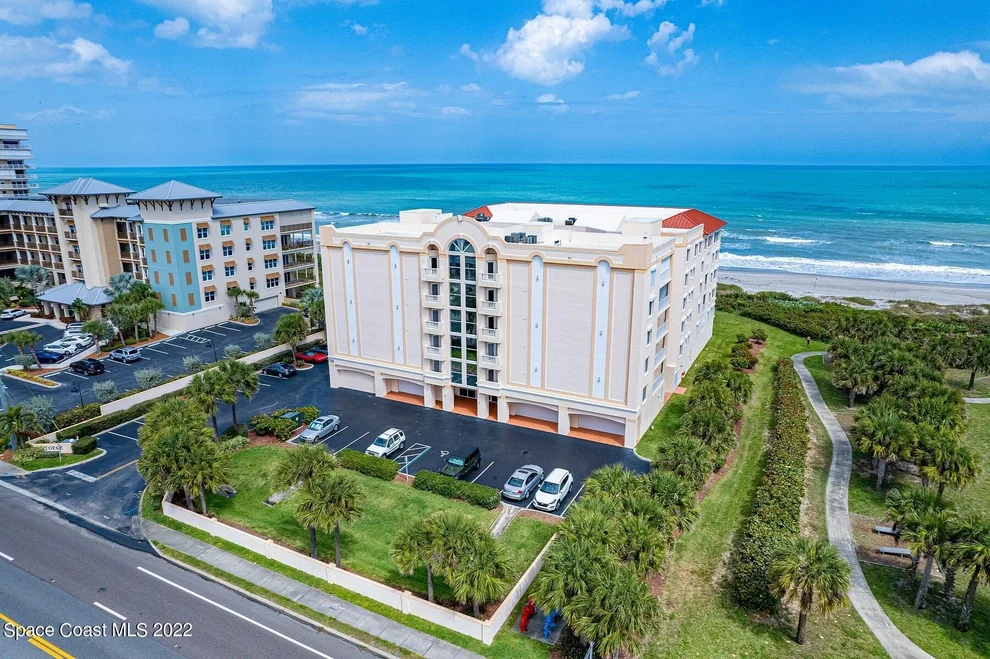 Unit for sale at 735 N Highway A1a, Indialantic, FL 32903