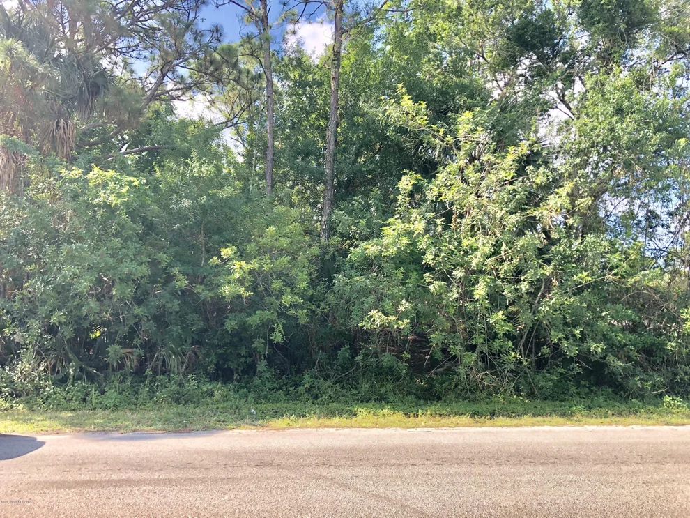 Unit for sale at 220 SE Breakwater Street SE, Palm Bay, FL 32909