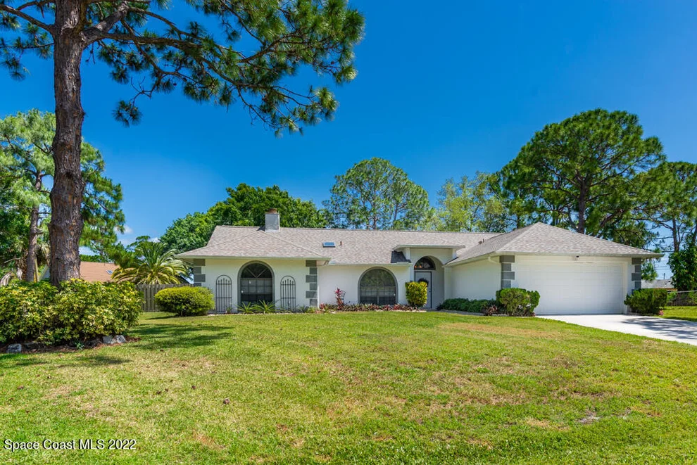 Unit for sale at 1101 Porter Avenue NW, Palm Bay, FL 32907