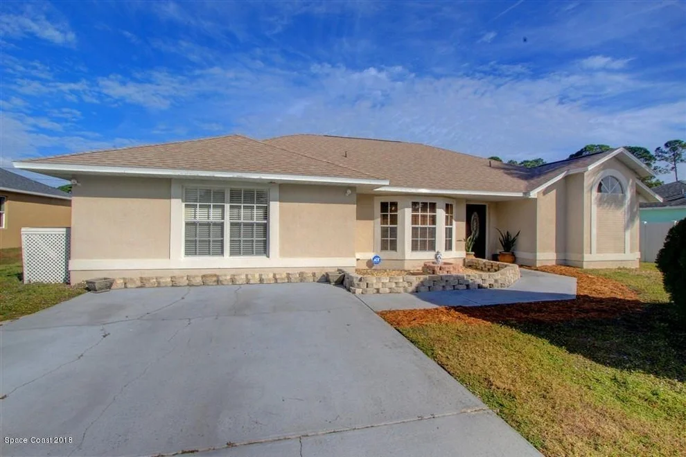 Unit for sale at 471 Firestone Street NE, Palm Bay, FL 32907
