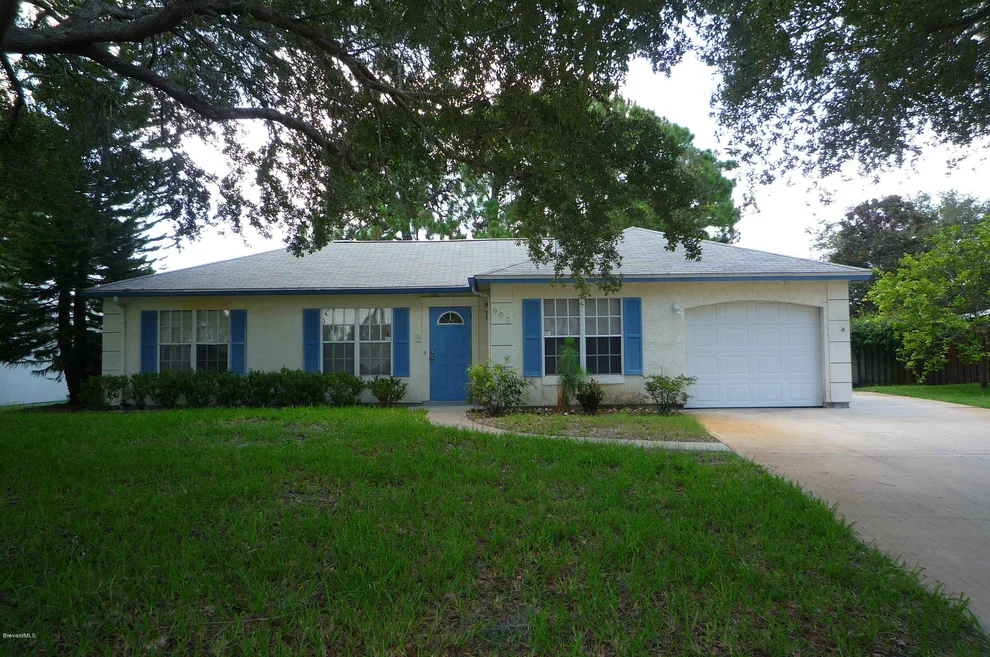 Unit for sale at 907 Delta Way, Melbourne, FL 32940