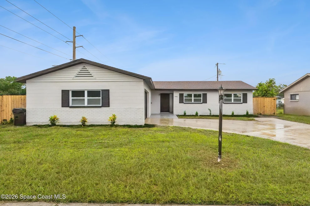 Unit for sale at 996 Sarazen Drive, Rockledge, FL 32955