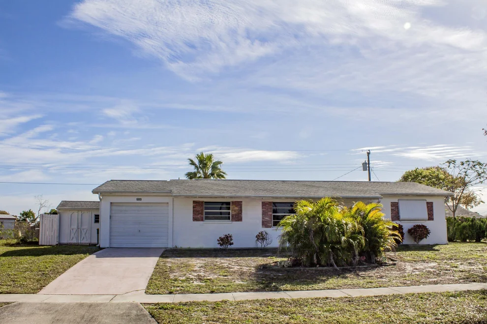 Unit for sale at 609 Plymouth Street, Melbourne, FL 32935