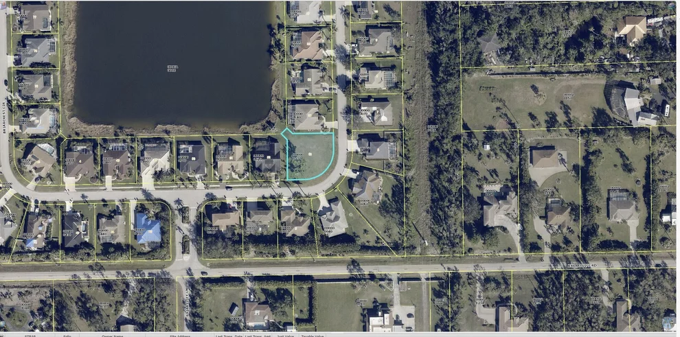 Unit for sale at 15436 Briarcrest Circle, Fort Myers, FL 33916