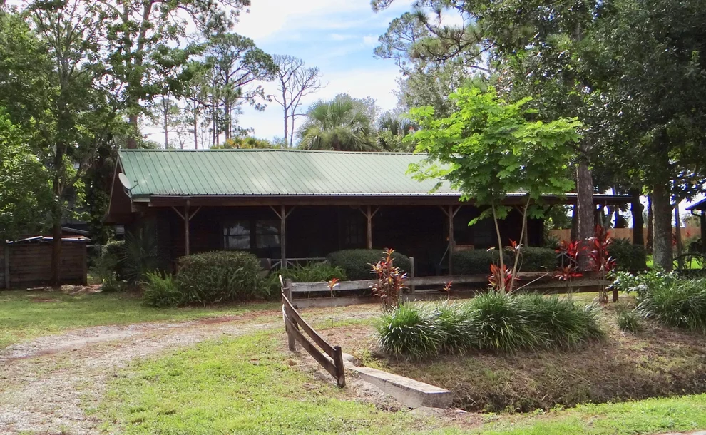 Unit for sale at 690 La Veta Drive, Melbourne, FL 32904