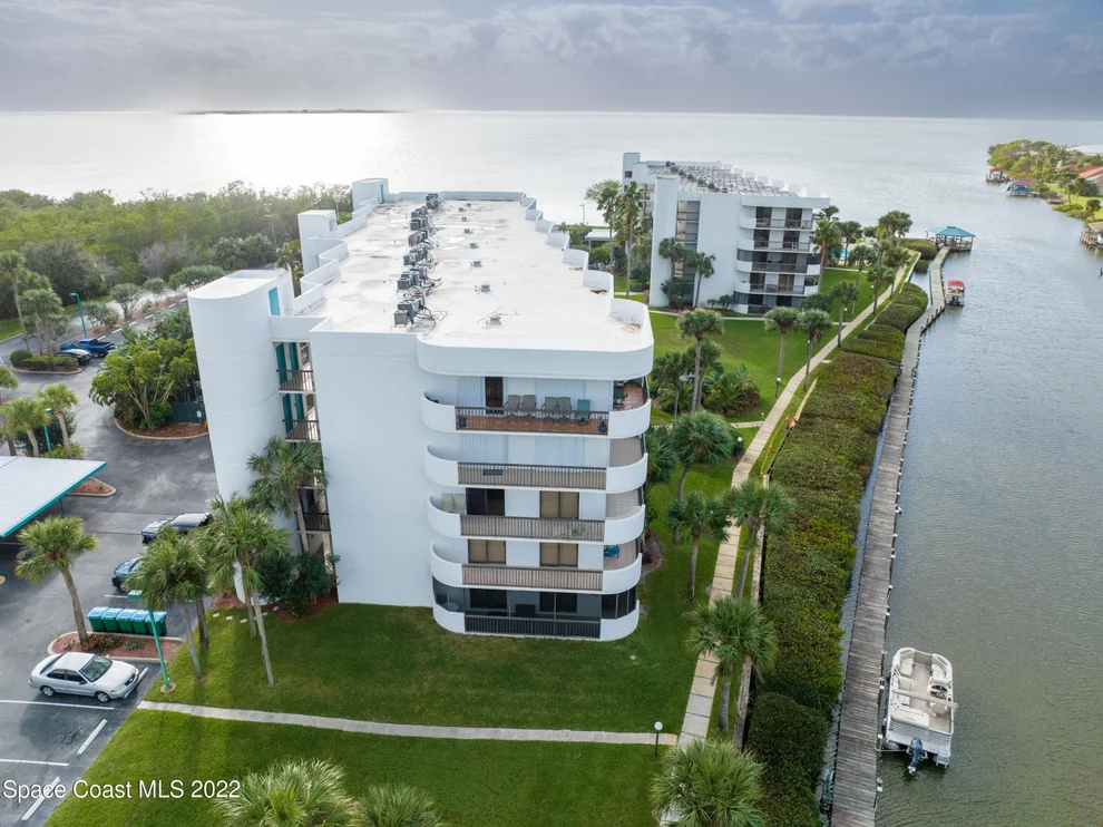 Unit for sale at 300 Columbia Drive, Cape Canaveral, FL 32920