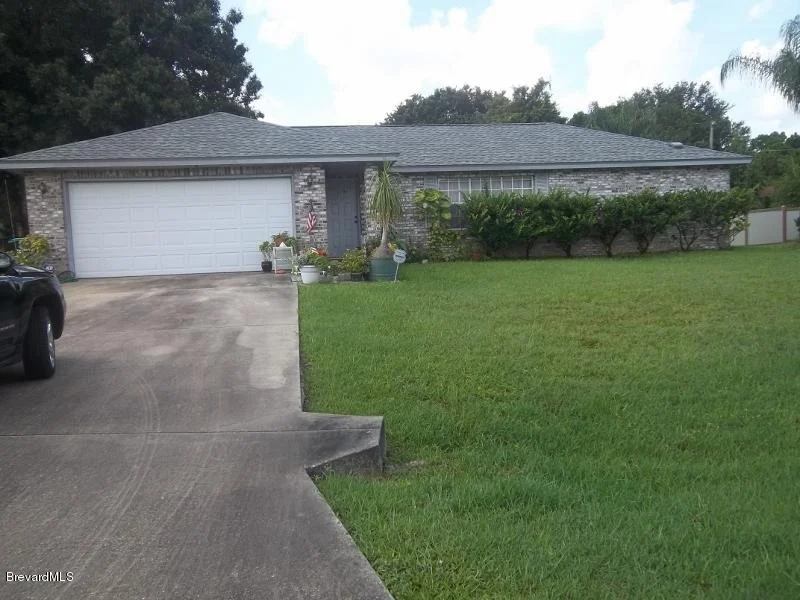 Unit for sale at 220 SE Rios Court, Palm Bay, FL 32909