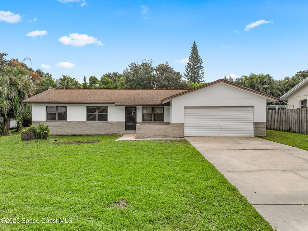 Unit for sale at 2901 S Fairway Drive, Melbourne, FL 32901