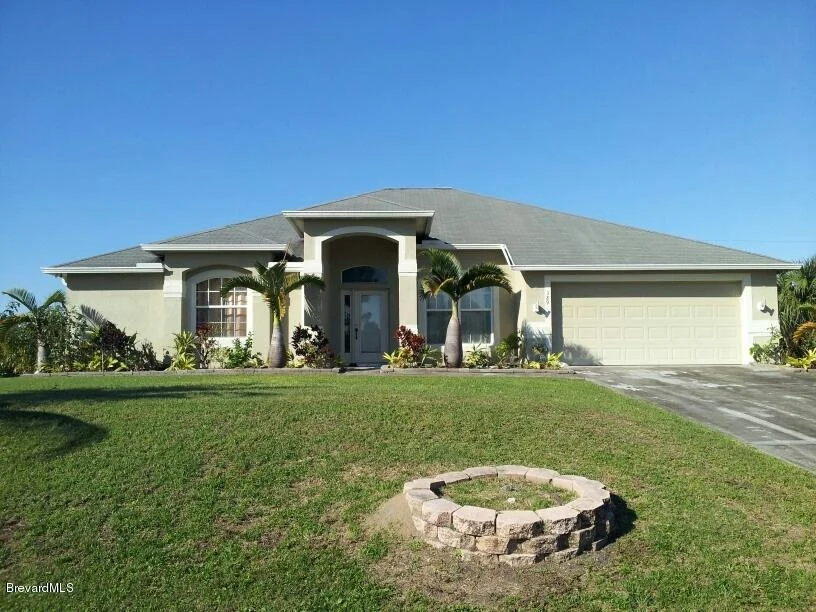 Unit for sale at 389 SW Hanford Road, Palm Bay, FL 32908